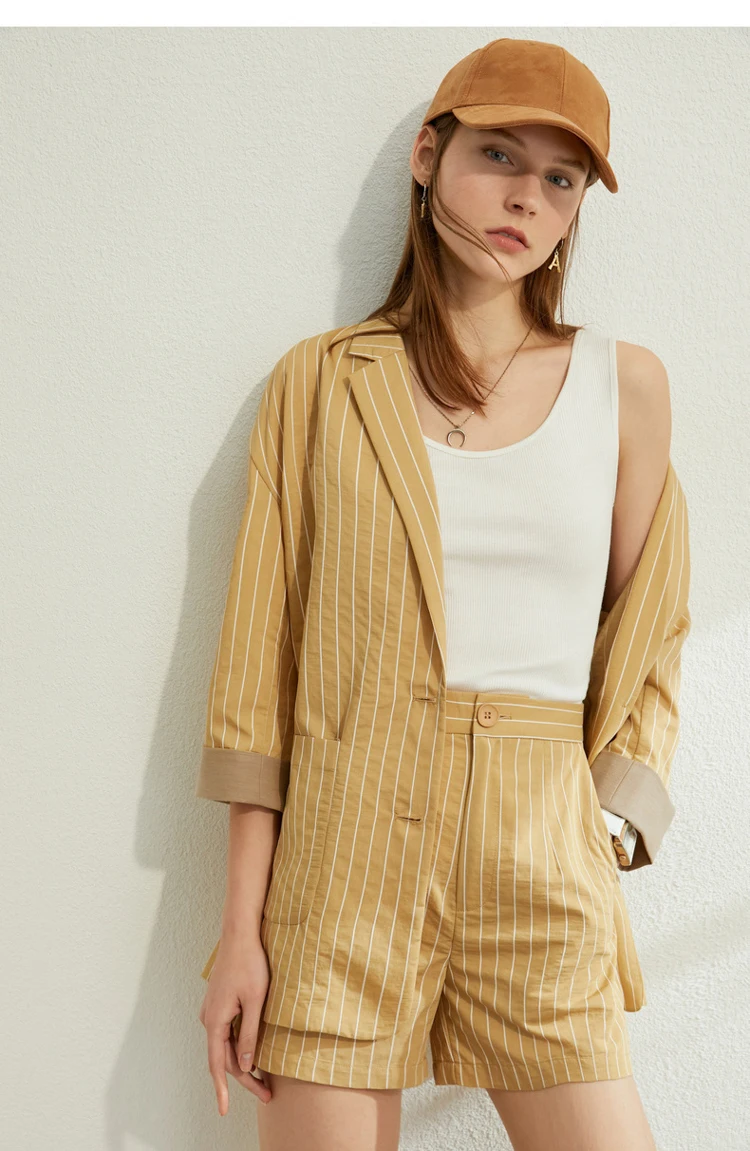 AMII Minimalism Spring Summer Suit Set Lapel Stripe Three Quarter Sleeves Suit Coat High Waist Shorts 12030238
