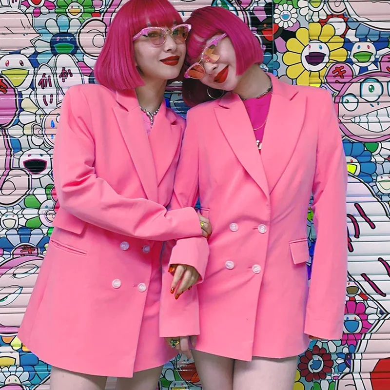 Double Breasted Pink Neon Blazer Suit Jacket Women Blazers and Jackets 2019 Fall Designer Fashion Long Coat
Double Breasted Pink Neon Blazer Suit Jacket Women Blazers and Jackets 2019 Fall Designer Fashion Long Coat