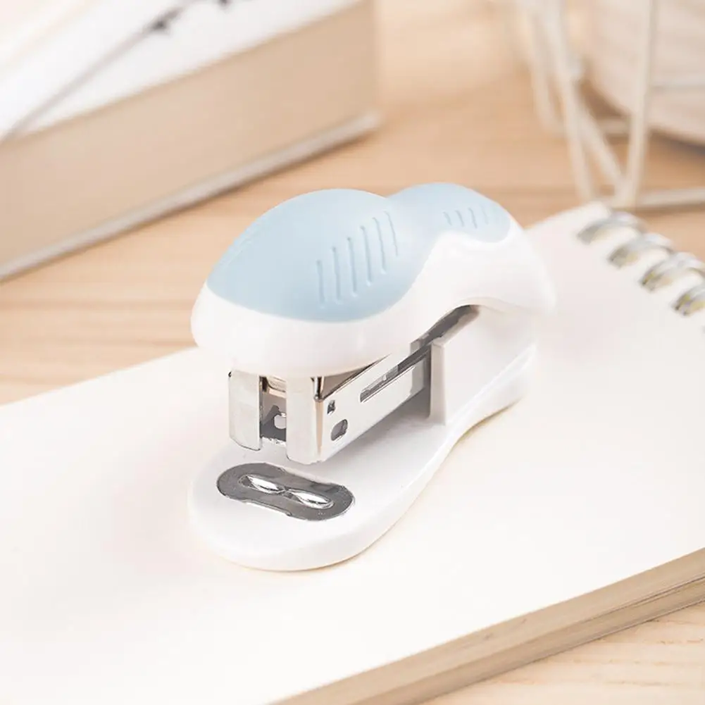 Deli Practical Stapler Manual Metal Cute Mini Paper Stapler Binding Binder Stapless Stationery School Office Supplies
Deli Practical Stapler Manual Metal Cute Mini Paper Stapler Binding Binder Stapless Stationery School Office Supplies