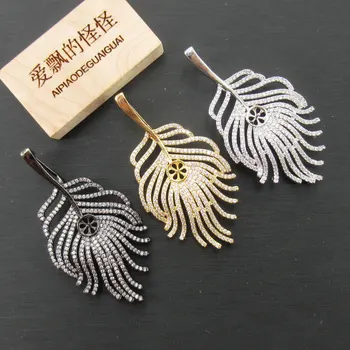 APDGG 30x60mm Gold plated cubic zircon CZ Micro Pave Feather Connector Tassel Pendant necklace Bracelet Jewelry DIY
APDGG 30x60mm Gold plated cubic zircon CZ Micro Pave Feather Connector Tassel Pendant necklace Bracelet Jewelry DIY