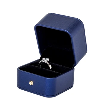 2020 New Pu Leather Simple Jewelry Display Box Necklace Ring Earrings Bracelet Set Is Cheap And Has A Removable Card Slot
2020 New Pu Leather Simple Jewelry Display Box Necklace Ring Earrings Bracelet Set Is Cheap And Has A Removable Card Slot