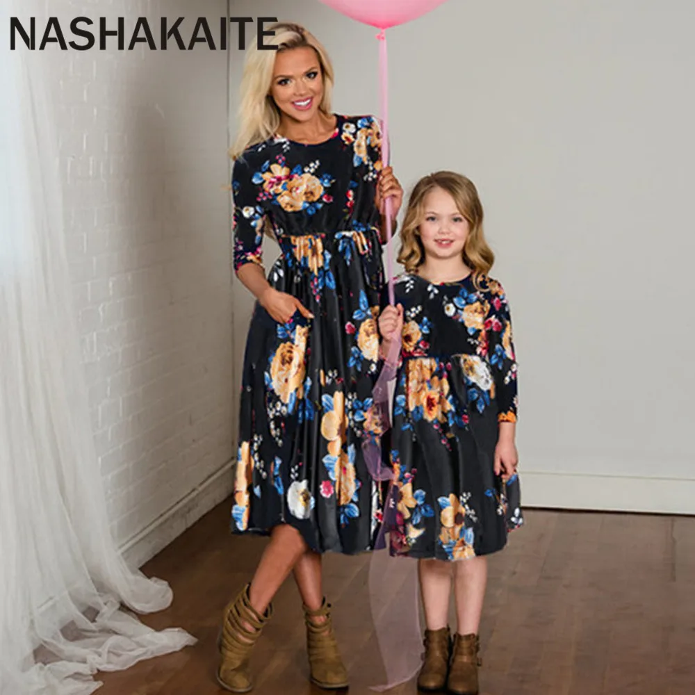 

NASHAKAITE NASHAKAITE Fall Winter 2019 Mom and daughter dress Full sleeve Black Printed Mini Dress Baby Mommy and me clothes