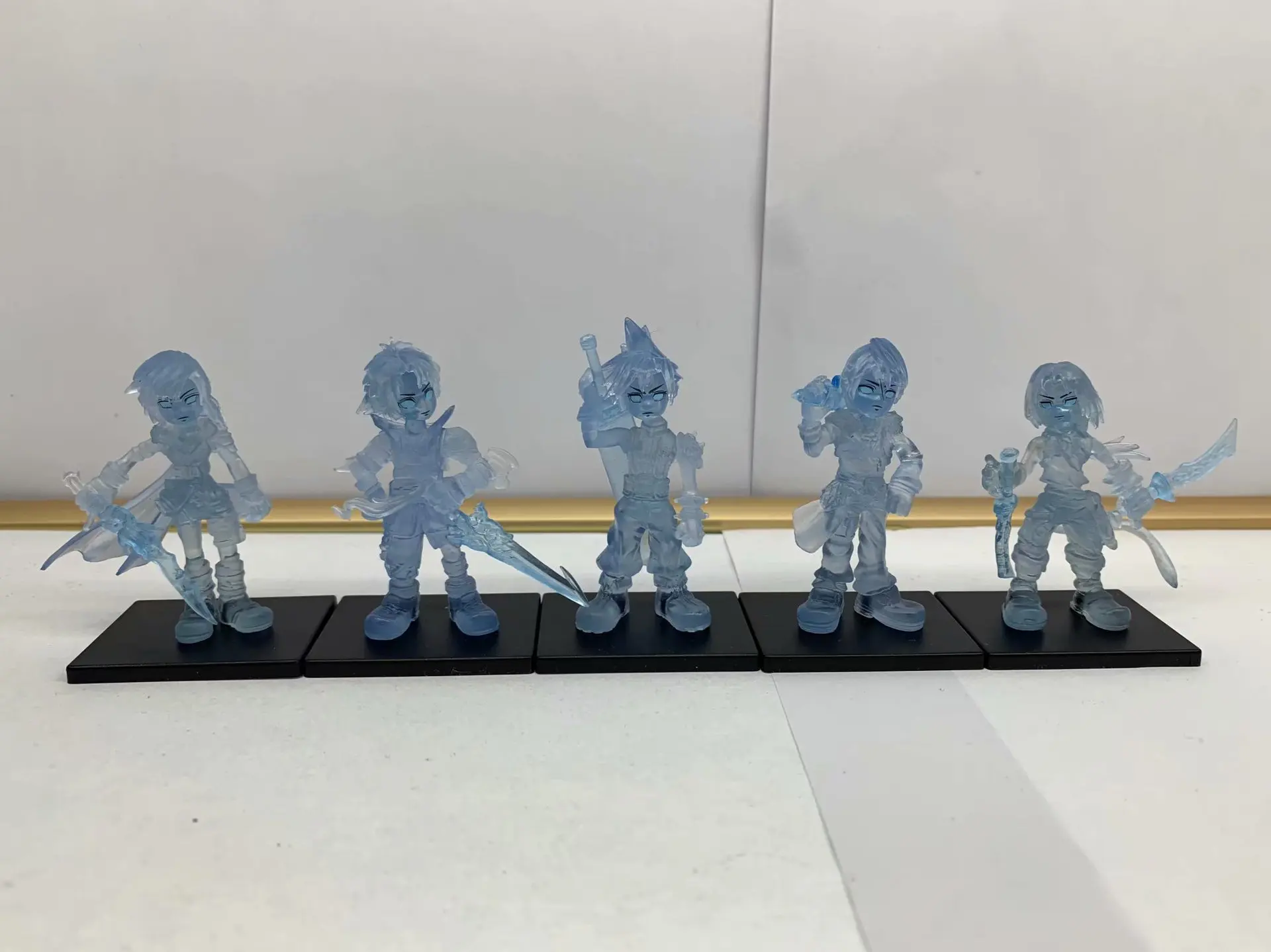 2019 New Products 5-Final Fantasy Protagonist Transparent Version Ordinary Version Garage Kit Model Ornaments
2019 New Products 5-Final Fantasy Protagonist Transparent Version Ordinary Version Garage Kit Model Ornaments