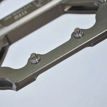 1 pair Pedals Mountain MTB Bike bicycle Titanium Alloy Non-slip Platform
1 pair Pedals Mountain MTB Bike bicycle Titanium Alloy Non-slip Platform