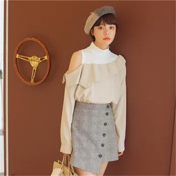 2020 Autumn Loaded New Style Contrast Color Sexy Strapless Stand Collar Loose Explicit Elegant Tops Joint Long Sleeve WOMEN'S Dr
2020 Autumn Loaded New Style Contrast Color Sexy Strapless Stand Collar Loose Explicit Elegant Tops Joint Long Sleeve WOMEN'S Dr