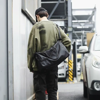 2020 Couple Shoulder Bag Simple Fashion Handbag Young Personality Street Women Light Cloth Bag Black 
2020 Couple Shoulder Bag Simple Fashion Handbag Young Personality Street Women Light Cloth Bag Black