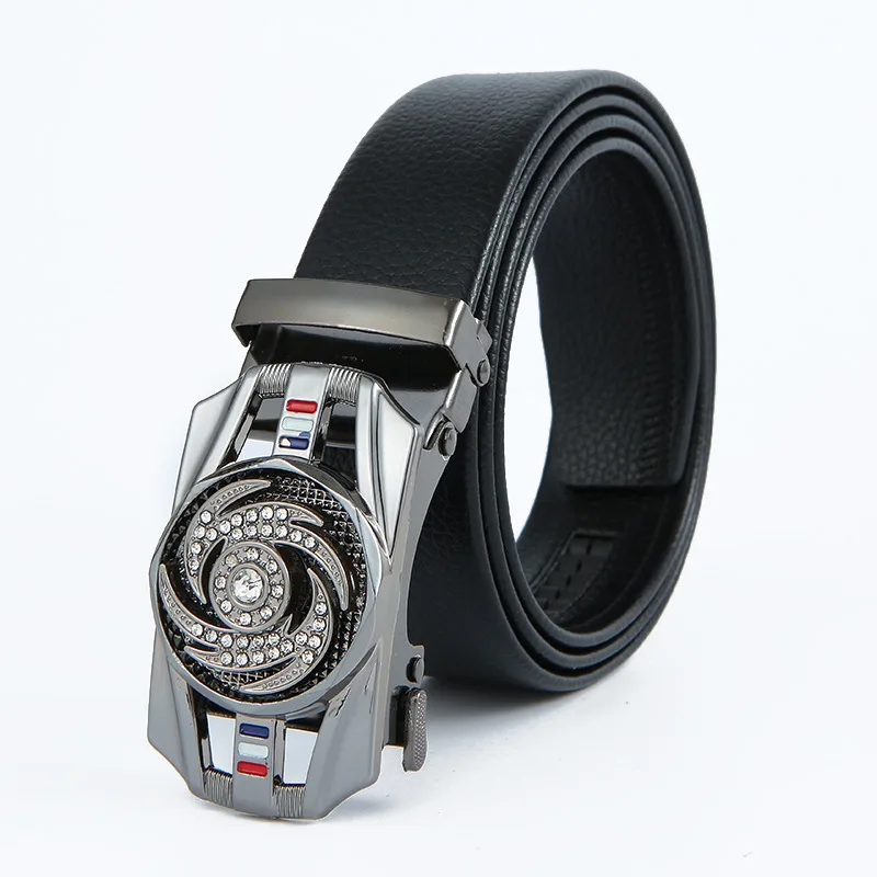 Cinturón de cuero con hebilla automática para hombre, cinturón de negocios de alta calidad, hebilla de cintura dorada, decoración de diamantes de imitación, cinturón de lujo 45 He1d5c9ff8f8c46a9878c60a1a6698aa0J