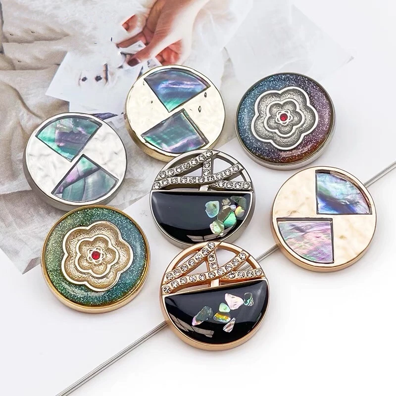 10pcs New Colorful Gradient Metal Buttons for Clothing Women's Clothing Accessories Fashion Buttons DIY Sewing Buttons for Coat
10pcs New Colorful Gradient Metal Buttons for Clothing Women's Clothing Accessories Fashion Buttons DIY Sewing Buttons for Coat