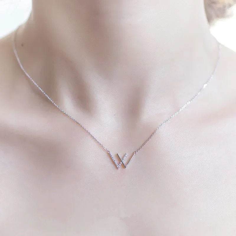 S925 Fine Silver W Lettered Necklace Simple Hipster Korean-style Best Friend Chain Sweater Chain Double V Choker Women's Gift 
S925 Fine Silver W Lettered Necklace Simple Hipster Korean-style Best Friend Chain Sweater Chain Double V Choker Women's Gift