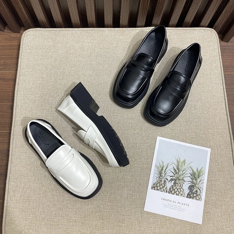 Round Toe Shoes Woman Flats Slip-on Loafers With Fur Oxfords All-Match Autumn Casual Female Sneakers Clogs Platform Dress Slip O
Round Toe Shoes Woman Flats Slip-on Loafers With Fur Oxfords All-Match Autumn Casual Female Sneakers Clogs Platform Dress Slip O