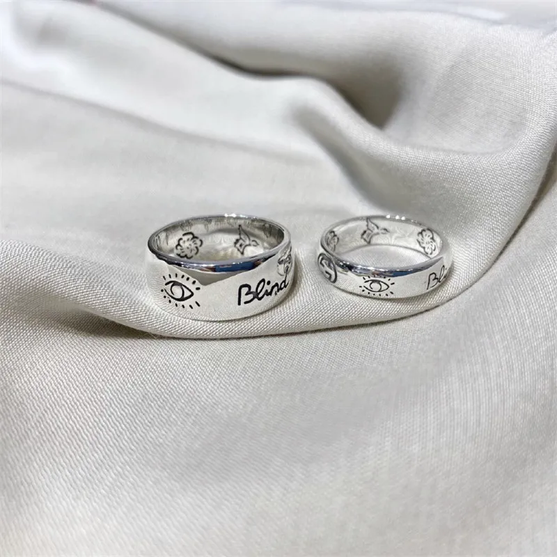Guccc classic GG couple ring 100% 925 fashionable high end, suitable for witnessing love moment and wedding occasion
Guccc classic GG couple ring 100% 925 fashionable high end, suitable for witnessing love moment and wedding occasion