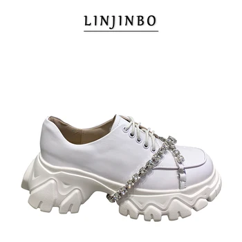 2020 Autumn Chunky Platform Sneakers Women Luxury Cross Rhinestone Chain Leather Shoes Women Street Style Casual Flat Shoes New
2020 Autumn Chunky Platform Sneakers Women Luxury Cross Rhinestone Chain Leather Shoes Women Street Style Casual Flat Shoes New