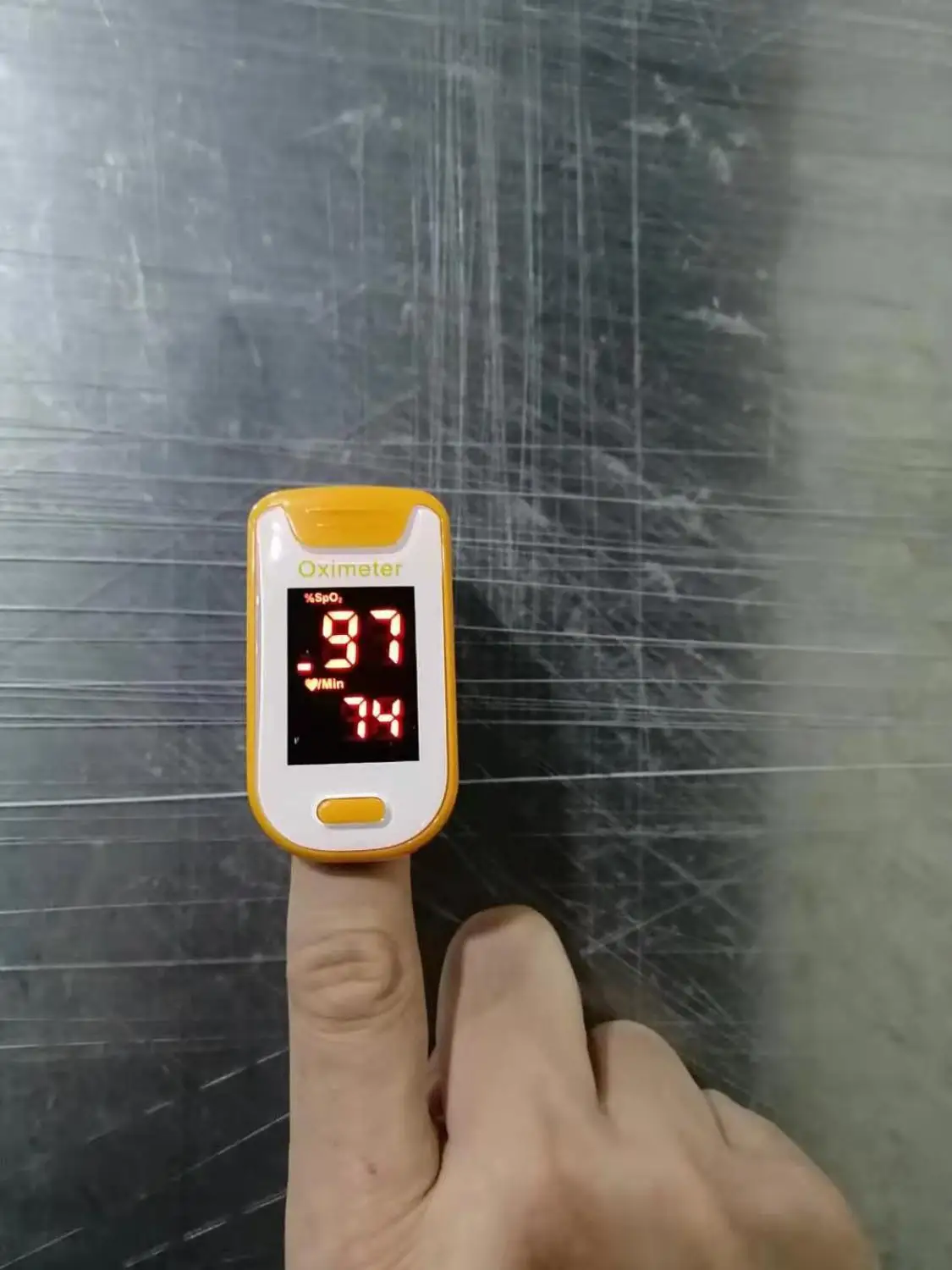new high quality hot sale helth care monitor OLED fingertip pulse oximeter SPO2 pulse rate heart beat monitor blood oxygen
new high quality hot sale helth care monitor OLED fingertip pulse oximeter SPO2 pulse rate heart beat monitor blood oxygen