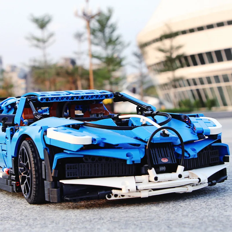 Yuxing 13125 Bugatti Sports Car MOC Science And Technology Machinery Building Blocks High Difficulty Assembled Remote Control Ca
Yuxing 13125 Bugatti Sports Car MOC Science And Technology Machinery Building Blocks High Difficulty Assembled Remote Control Ca