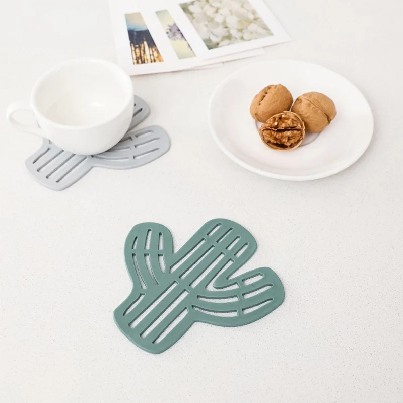 1PC Cactus Hollow Anti-scalding Tea Coaster Cup Mat Creative Home Non-slip Insulation Pad Water Cup Mat Bowl Mat
1PC Cactus Hollow Anti-scalding Tea Coaster Cup Mat Creative Home Non-slip Insulation Pad Water Cup Mat Bowl Mat