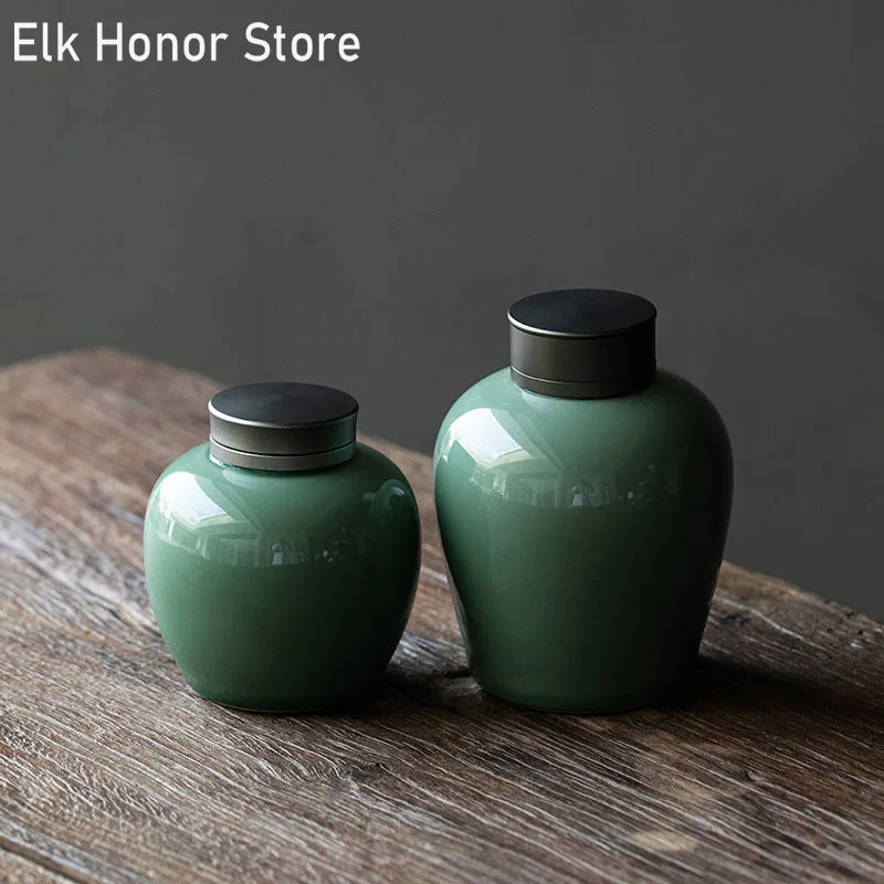 Yue Kiln Celadon Tea Pot Ceramic Sealed Pot Household Double-layer Sealed Tin Cover Pu'er Pot Creative Storage Pot Tea Storage 
Yue Kiln Celadon Tea Pot Ceramic Sealed Pot Household Double-layer Sealed Tin Cover Pu'er Pot Creative Storage Pot Tea Storage