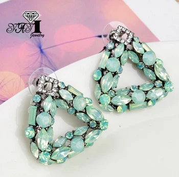 YaYi Jewelry New Blue Glass Rhinestone Dangle Crystal Earring Women's Fashion Ancient Gold Pearl Color Gem Earrings Gift 
YaYi Jewelry New Blue Glass Rhinestone Dangle Crystal Earring Women's Fashion Ancient Gold Pearl Color Gem Earrings Gift