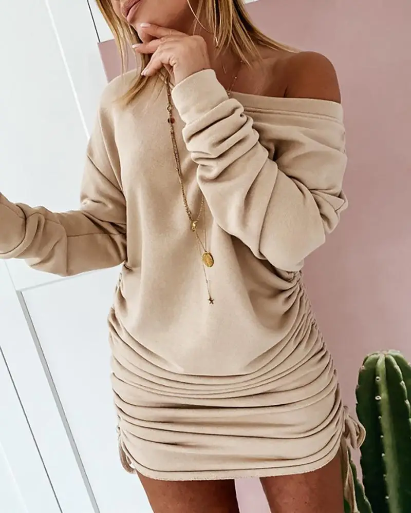 2020 Autumn Women One Shoulder Casual High Street Mini Dress Sexy Fit Fall Solid Drawstring Ruched Long Sleeve Dress
2020 Autumn Women One Shoulder Casual High Street Mini Dress Sexy Fit Fall Solid Drawstring Ruched Long Sleeve Dress