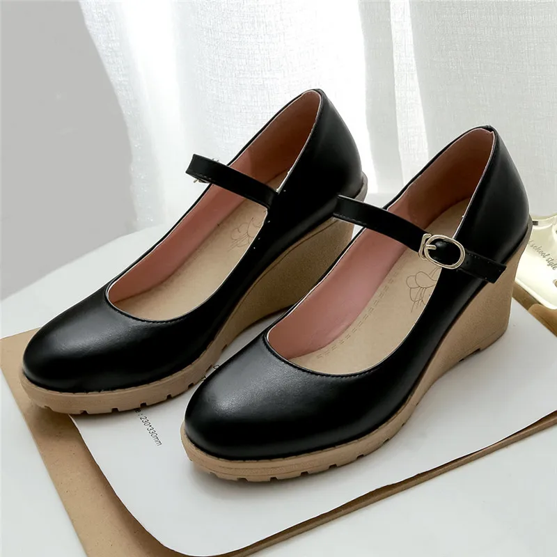 AGODOR mary jane wedge shoes for women High Heels Platform Strappy Pumps with Buckle Ladies Work Office Shoes Black White 
AGODOR mary jane wedge shoes for women High Heels Platform Strappy Pumps with Buckle Ladies Work Office Shoes Black White