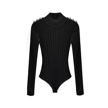 2020 Autumn Winter Designer Fashion Style One Piece Gold Buttons Long Sleeve White Black Knitting Sweaters
2020 Autumn Winter Designer Fashion Style One Piece Gold Buttons Long Sleeve White Black Knitting Sweaters