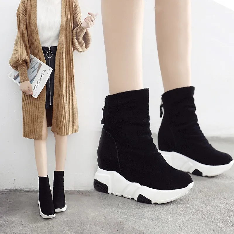 Martin Boots Female Black Small Short Boots plus Velvet Slanted Heel Students Spring And Autumn 2018 New Style Elevator WOMEN'S
Martin Boots Female Black Small Short Boots plus Velvet Slanted Heel Students Spring And Autumn 2018 New Style Elevator WOMEN'S