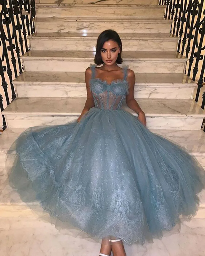 Lace Prom Dresses Off the Shoulder Appliques A Line Formal Evening Dresses Gowns Party Ladies Vestido De Festa
Lace Prom Dresses Off the Shoulder Appliques A Line Formal Evening Dresses Gowns Party Ladies Vestido De Festa