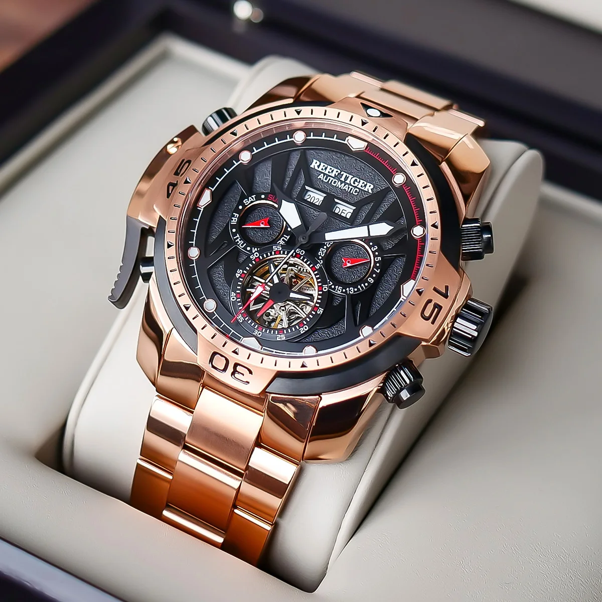 

Reef Tiger/RT Sport Men Watch Complicated Dial with Year Month Perpetual Calendar Rose Gold Black Dial Bracelet Watches RGA3532