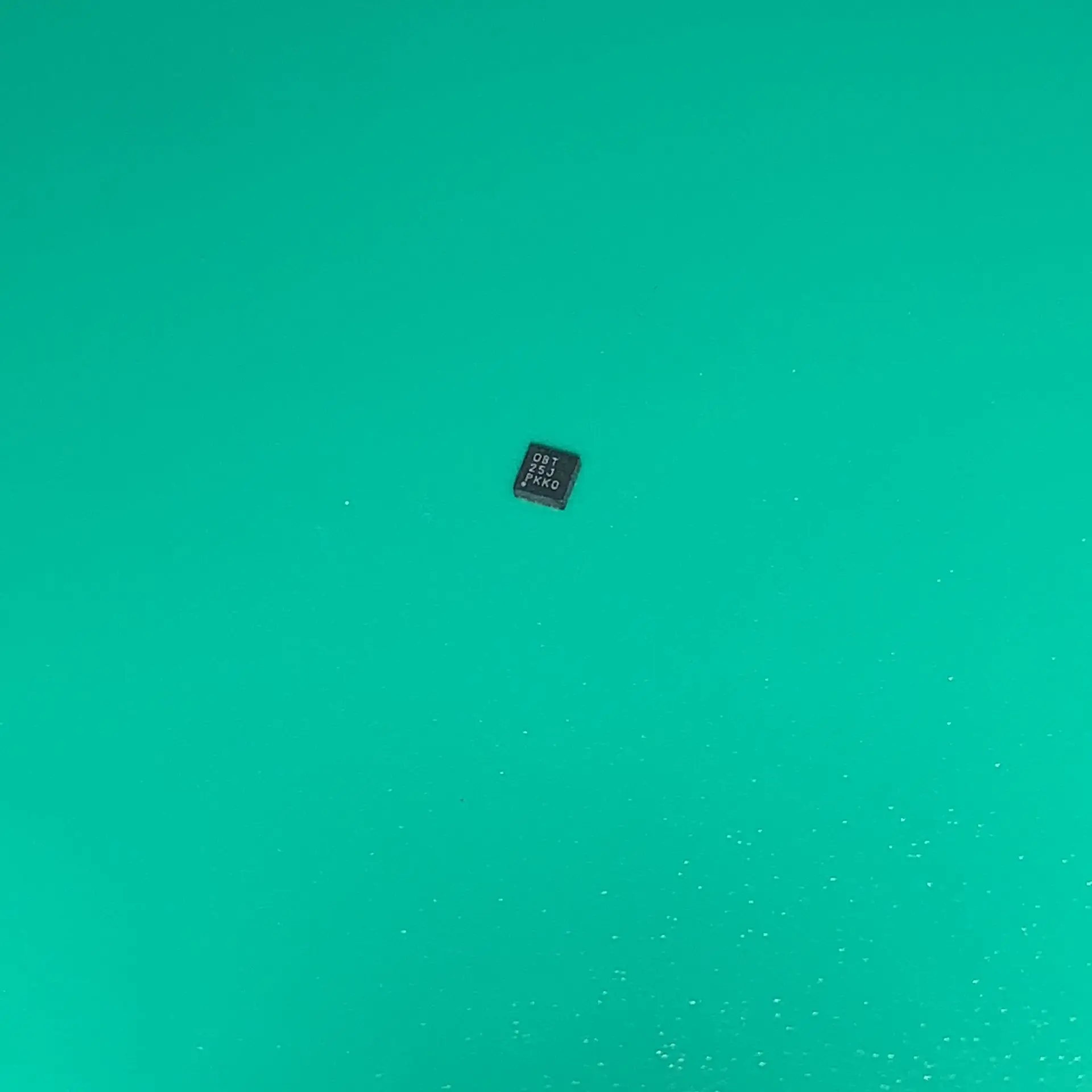 10 шт./лот TPS61161ADRVR SON6 OBT TPS61161 ADRVR IC LED DRVR RGLTR DIM 700MA 6SON TPS61161ADRVT 0BT TPS61161A DRVR TPS 61161 ADRVR
10 шт./лот TPS61161ADRVR SON6 OBT TPS61161 ADRVR IC LED DRVR RGLTR DIM 700MA 6SON TPS61161ADRVT 0BT TPS61161A DRVR TPS 61161 ADRVR