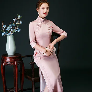 Elegant Women Chinese Wedding Party Dress Cheongsam Traditional Satin Silk Red Lace Flower Embroidery Retro Long Qipao S-4XL 
Elegant Women Chinese Wedding Party Dress Cheongsam Traditional Satin Silk Red Lace Flower Embroidery Retro Long Qipao S-4XL