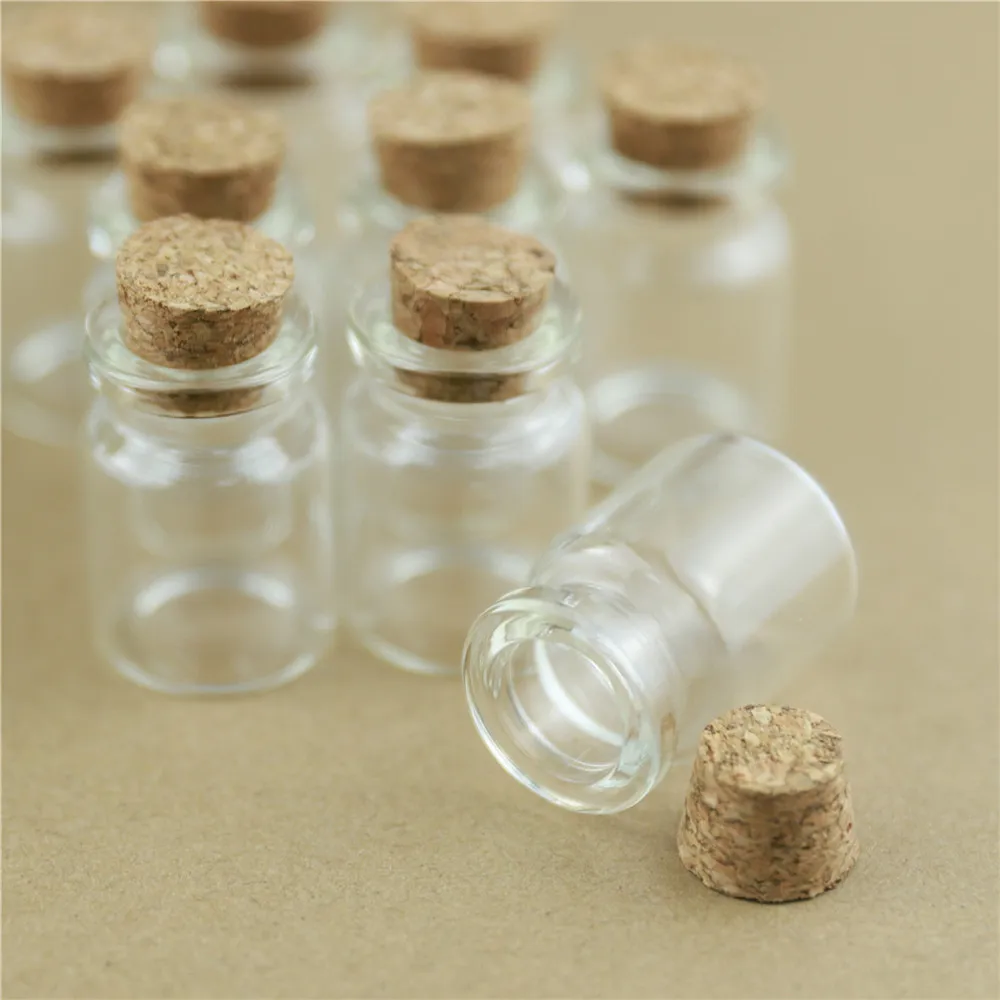 

50pcs/Lot 5ml 22*30mm Tiny Storage Glass Bottles With Cork Stopper Crafts Mini DECORATIVE JARS Glass Bottles Gift Wedding