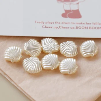 Showa retro small milk shell straight hole beads imitation pearl Japanese handmade earring material diy homemade accessories 
Showa retro small milk shell straight hole beads imitation pearl Japanese handmade earring material diy homemade accessories