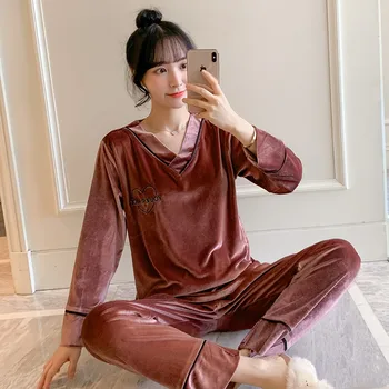 2020 Autumn V-neck Gold Velvet Pajamas Sets for Women Korean Long Sleeve Sleepwear Loungewear Homewear Pijama Mujer Home Clothes
2020 Autumn V-neck Gold Velvet Pajamas Sets for Women Korean Long Sleeve Sleepwear Loungewear Homewear Pijama Mujer Home Clothes