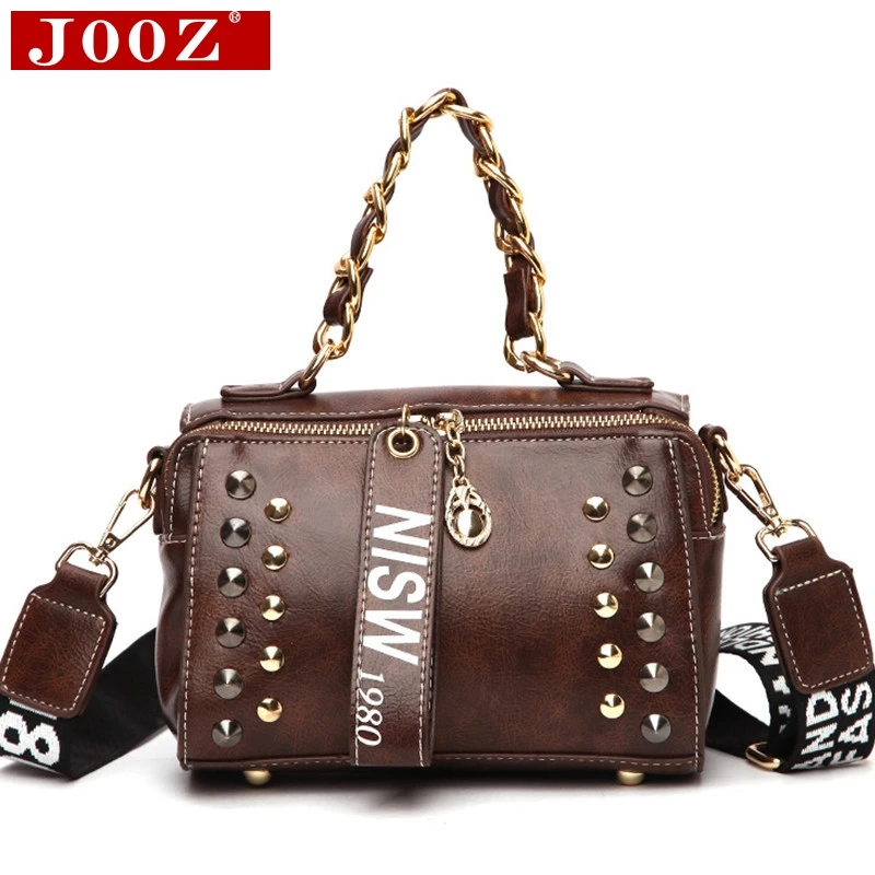 Vintage Studded Women's PU Leather Handbags Letters Wide Shoulder Strap Boston Bag Punk Women's Shoulder Bag 
Vintage Studded Women's PU Leather Handbags Letters Wide Shoulder Strap Boston Bag Punk Women's Shoulder Bag