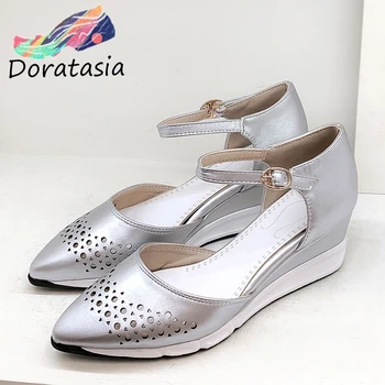 DORATASIA Light Pointed Toe Sandals New Arrival Summer Comfort Wedges Sandals Women Daily Casual Elegant Shallow Shoes Woman
DORATASIA Light Pointed Toe Sandals New Arrival Summer Comfort Wedges Sandals Women Daily Casual Elegant Shallow Shoes Woman
