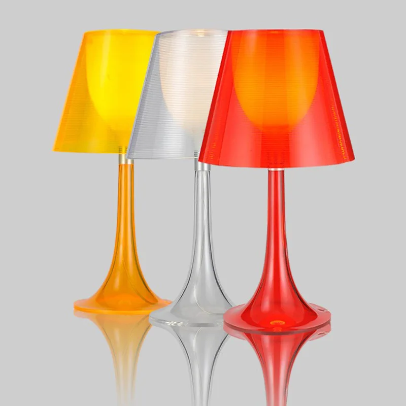 Modern Acrylic Shade Philippe Starck Design Miss K Table Lamp Italy Design Table lamp
Modern Acrylic Shade Philippe Starck Design Miss K Table Lamp Italy Design Table lamp