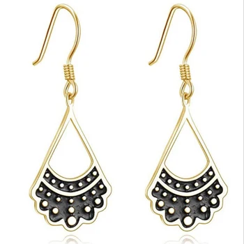 Memorial RBG Dissent Collar Dangle Earrings Female Rights Support Souvenir Jewelry For Women Girls Party Statement Earring Gift
Memorial RBG Dissent Collar Dangle Earrings Female Rights Support Souvenir Jewelry For Women Girls Party Statement Earring Gift