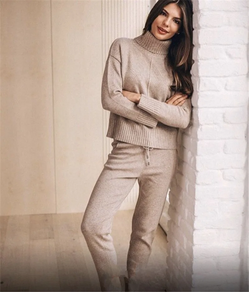 Turtleneck Sweatshirts and Pants Women Two piece set Autumn Winter Knitted Tracksuit conjuntos de mujer Causal 2 piece set women
Turtleneck Sweatshirts and Pants Women Two piece set Autumn Winter Knitted Tracksuit conjuntos de mujer Causal 2 piece set women