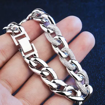 Zlxgirl jewelry luxury brand Dubai gold Color copper bracelet female anniversary jewelry fine mirco pave zircon bracelet
Zlxgirl jewelry luxury brand Dubai gold Color copper bracelet female anniversary jewelry fine mirco pave zircon bracelet