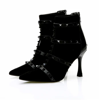 Flock Leather Booties Gladiator Stiletto High Heels Women Shoes Rivets Strap Short Ankle Boots Runway Motorcycle Botas Mujer
Flock Leather Booties Gladiator Stiletto High Heels Women Shoes Rivets Strap Short Ankle Boots Runway Motorcycle Botas Mujer