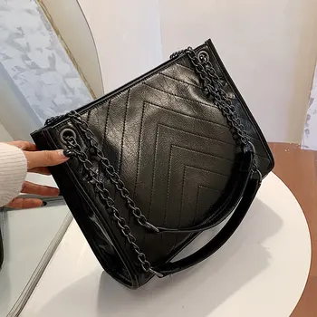 Simple Chain Branded Bag PU Leather Crossbody Bags For Women 2020 Tend Shoulder Handbags Female Travel Fashion Hand Bag 
Simple Chain Branded Bag PU Leather Crossbody Bags For Women 2020 Tend Shoulder Handbags Female Travel Fashion Hand Bag