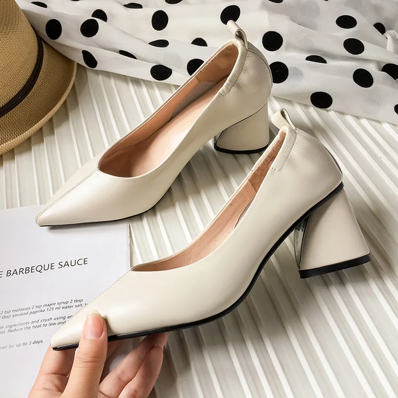 Inside And Pure Leather Commuting OL Work Shoes 2019 Autumn Pointed-Toe Genuine Leather High Heel Shoes Chunky-Heel S214338
Inside And Pure Leather Commuting OL Work Shoes 2019 Autumn Pointed-Toe Genuine Leather High Heel Shoes Chunky-Heel S214338