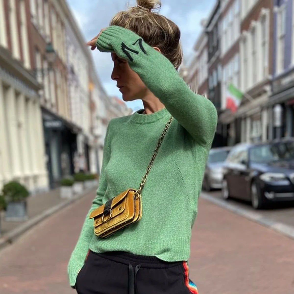 Letter Solid Cashmere Sweater Women Autumn Winter Long Sleeve Round Neck Soft Retro Pullover Casual Vintage Sweaters Tops 2020
Letter Solid Cashmere Sweater Women Autumn Winter Long Sleeve Round Neck Soft Retro Pullover Casual Vintage Sweaters Tops 2020
