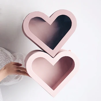 1pc Heart Flower Cardboard Paper Boxes Lid Hug Florist Flower Bucket Gift Packaging Box Gift Party Wedding Gift Storage Boxes
1pc Heart Flower Cardboard Paper Boxes Lid Hug Florist Flower Bucket Gift Packaging Box Gift Party Wedding Gift Storage Boxes