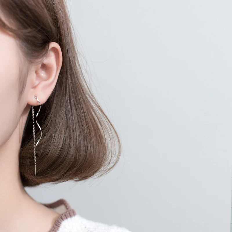 Colusiwei Fashion Authentic 925 Sterling Silver Summer Waves Long Chain Drop Earrings for Women Tassel Earrings Silver Jewelry
Colusiwei Fashion Authentic 925 Sterling Silver Summer Waves Long Chain Drop Earrings for Women Tassel Earrings Silver Jewelry