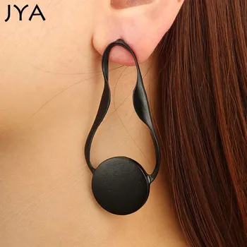 Cpop New Personality Earring Geometric Irregular Big Hollow Out Black Exaggeration Dangle Earrings for Women Round Cake Pendant
Cpop New Personality Earring Geometric Irregular Big Hollow Out Black Exaggeration Dangle Earrings for Women Round Cake Pendant