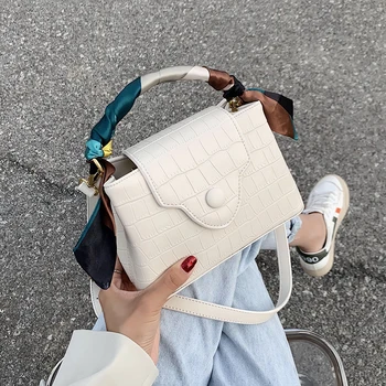 French Non-mainstream High-end Western Style Mini Bag Fashion Korean-style All-match One-shoulder Messenger Ins Women Flap Pu
French Non-mainstream High-end Western Style Mini Bag Fashion Korean-style All-match One-shoulder Messenger Ins Women Flap Pu