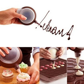 Macaroon Kit Macaron Silicone Mat Non-Stick Baking Mold Set 5pcs Nozzles Macarons Decorating Kit Heat Resistant Baking Tools
Macaroon Kit Macaron Silicone Mat Non-Stick Baking Mold Set 5pcs Nozzles Macarons Decorating Kit Heat Resistant Baking Tools