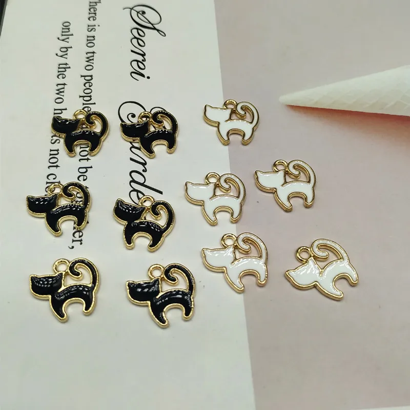 10Pcs/Lot White Black Enamels Cat Charms DIY Handmade Making Necklace Earring Jewelry Pendant Material Accessories 2019 New 
10Pcs/Lot White Black Enamels Cat Charms DIY Handmade Making Necklace Earring Jewelry Pendant Material Accessories 2019 New