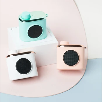 Wireless Bluetooth Speaker Innovative Radio Retro Mini Portable Handfree Speaker for iPhone/Samsung/Other Android Phone
Wireless Bluetooth Speaker Innovative Radio Retro Mini Portable Handfree Speaker for iPhone/Samsung/Other Android Phone