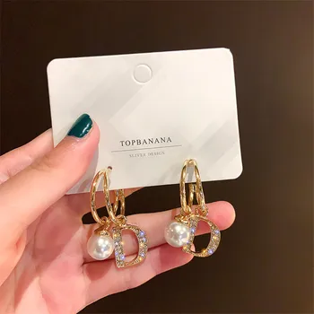 2021 New Korean Shining Rhinestone Simulated Pearl Personality Letter Alphabet D Drop Earrings For Women Fashion Pendientes
2021 New Korean Shining Rhinestone Simulated Pearl Personality Letter Alphabet D Drop Earrings For Women Fashion Pendientes